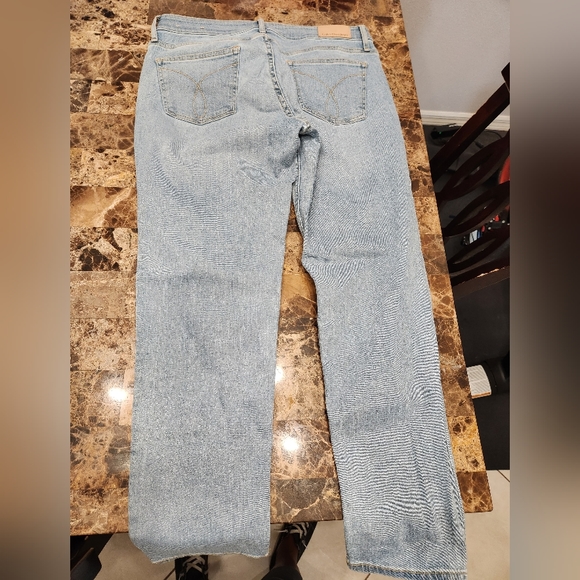 Calvin Klein Skinny Ankle Jeans! - Picture 2 of 4